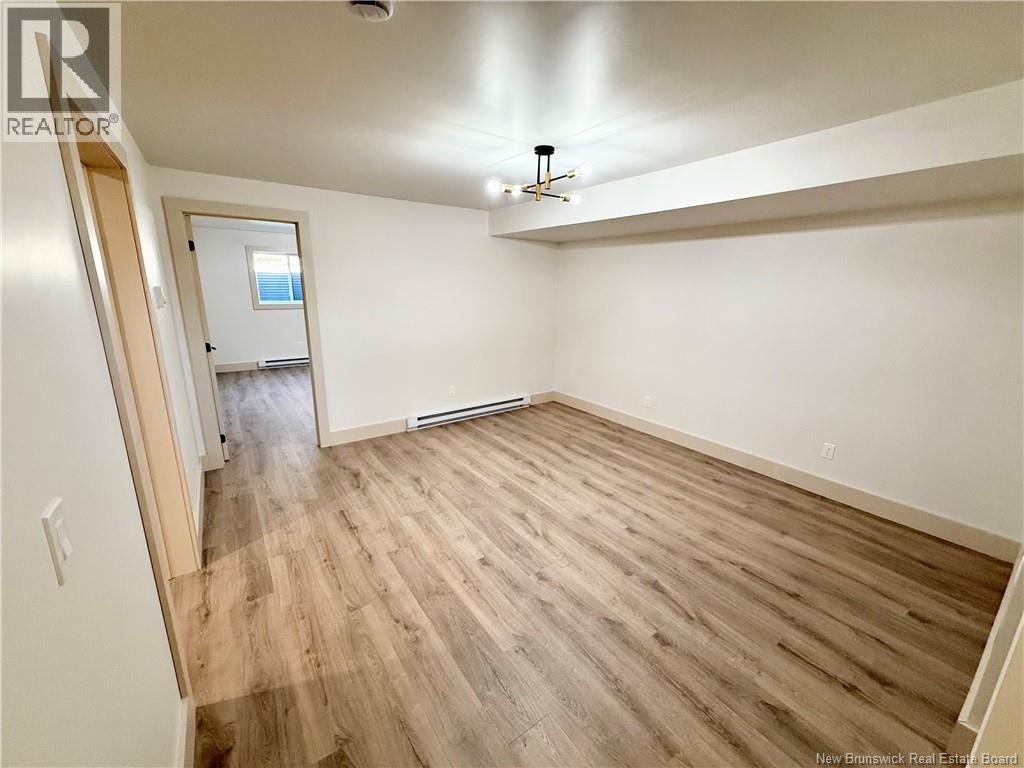 3 Hatt Crescent - Image 15