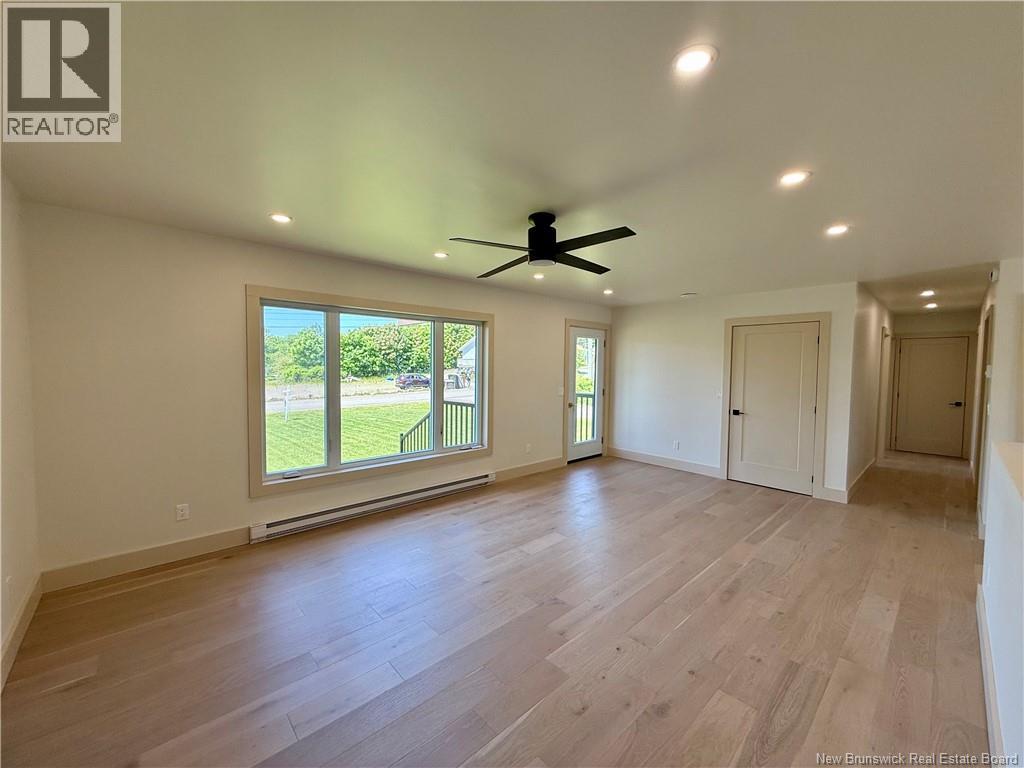 3 Hatt Crescent - Image 7