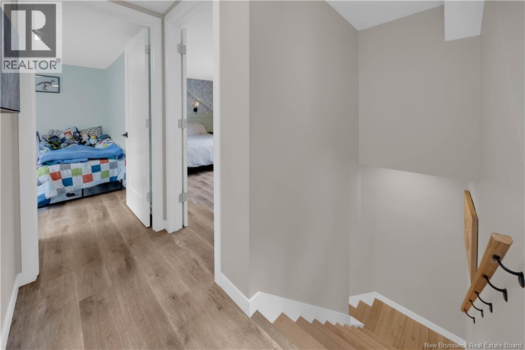 3437 Loch Lomond Road - 22