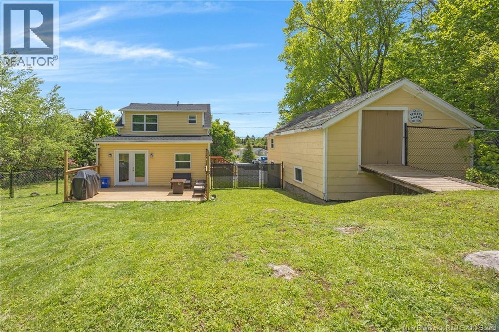 3437 Loch Lomond Road - 37