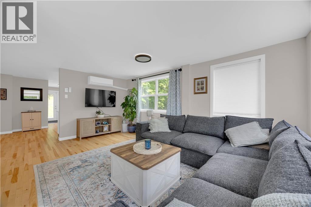3437 Loch Lomond Road - 6