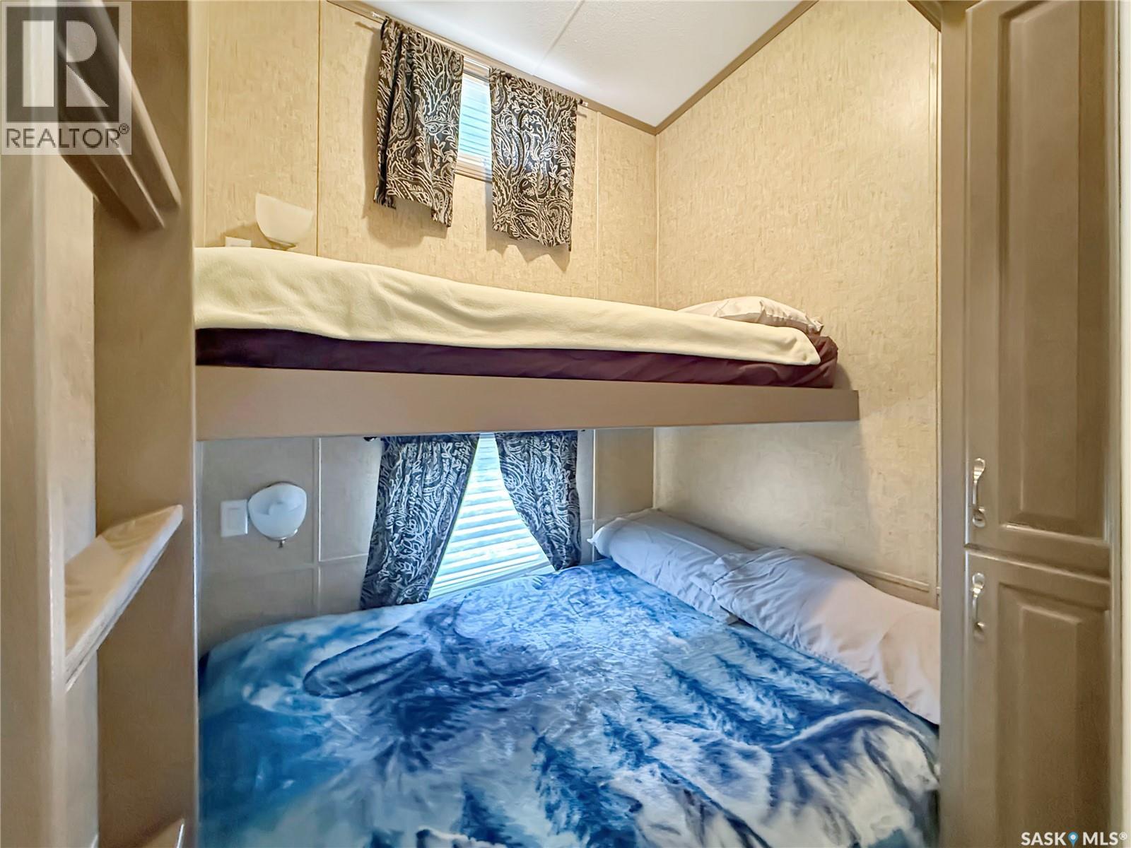 125 Cardinal CRESCENT — photo 18