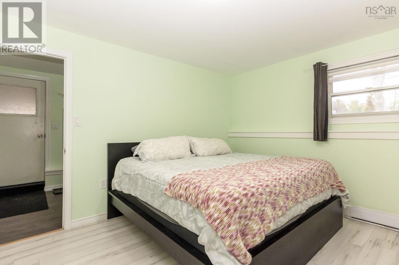 861 Julie Drive - 22