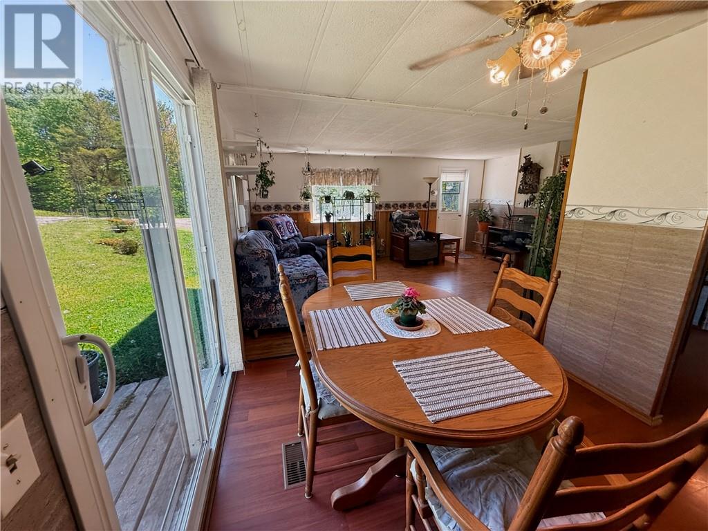 151 Graham Road - 16
