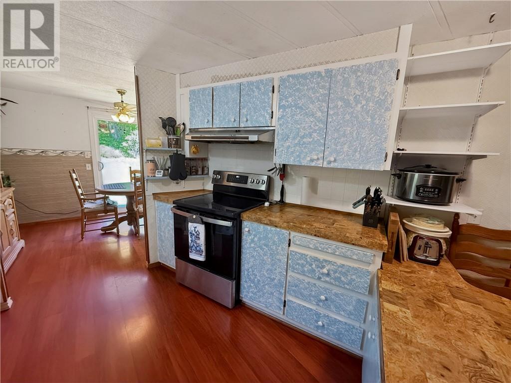151 Graham Road - 17