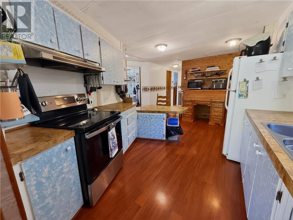 151 Graham Road - 19