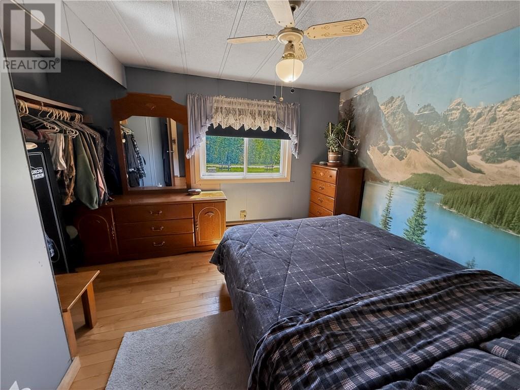 151 Graham Road - 24