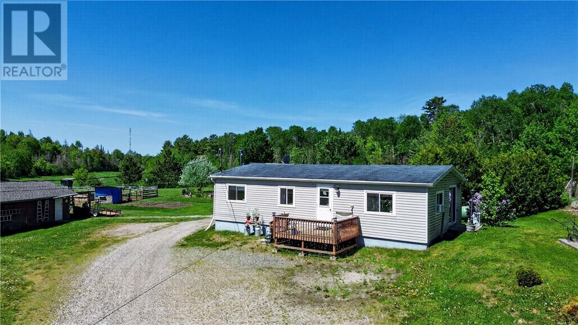 151 Graham Road - 3