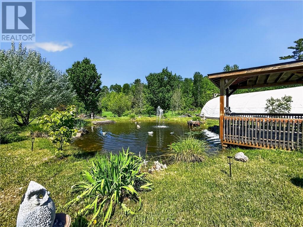 151 Graham Road - 32