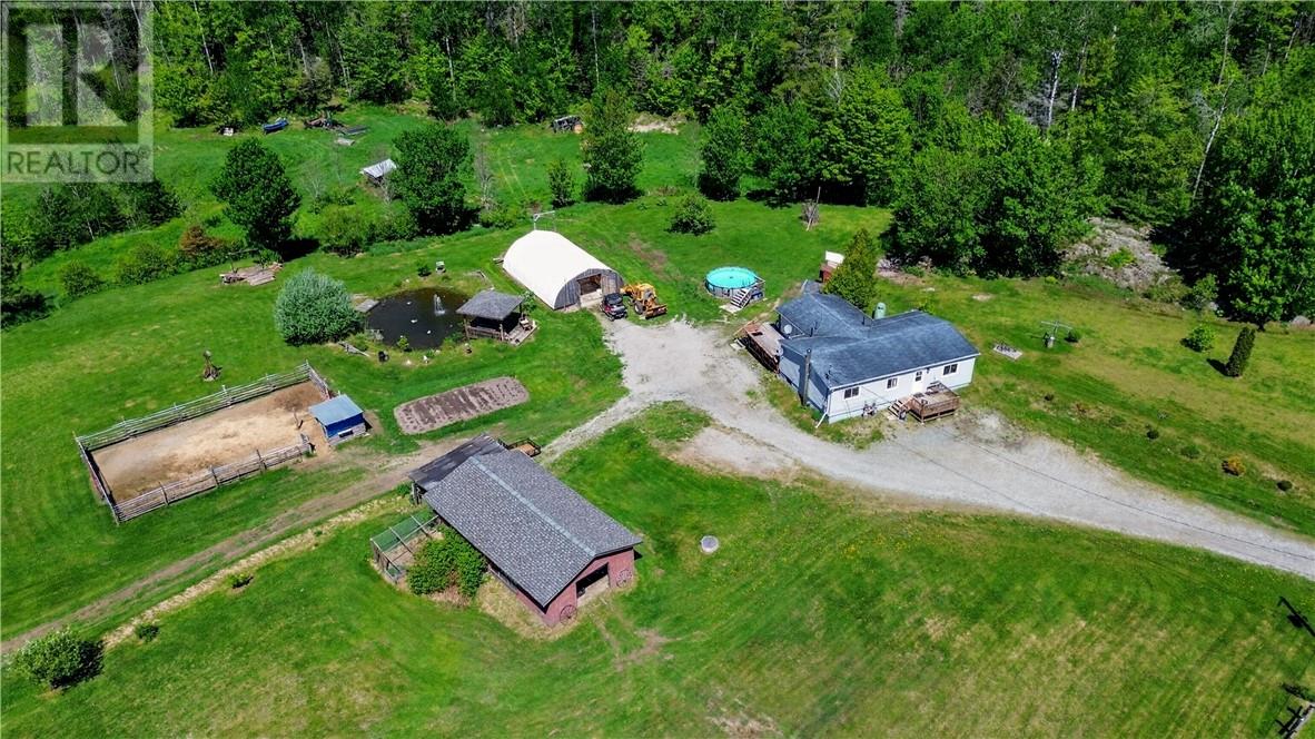 151 Graham Road - 47