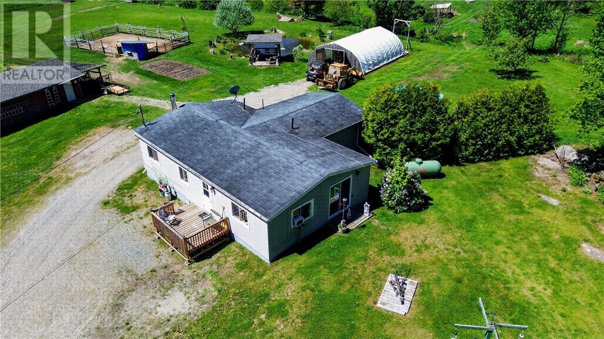 151 Graham Road - 49
