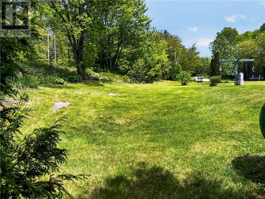 151 Graham Road - 72