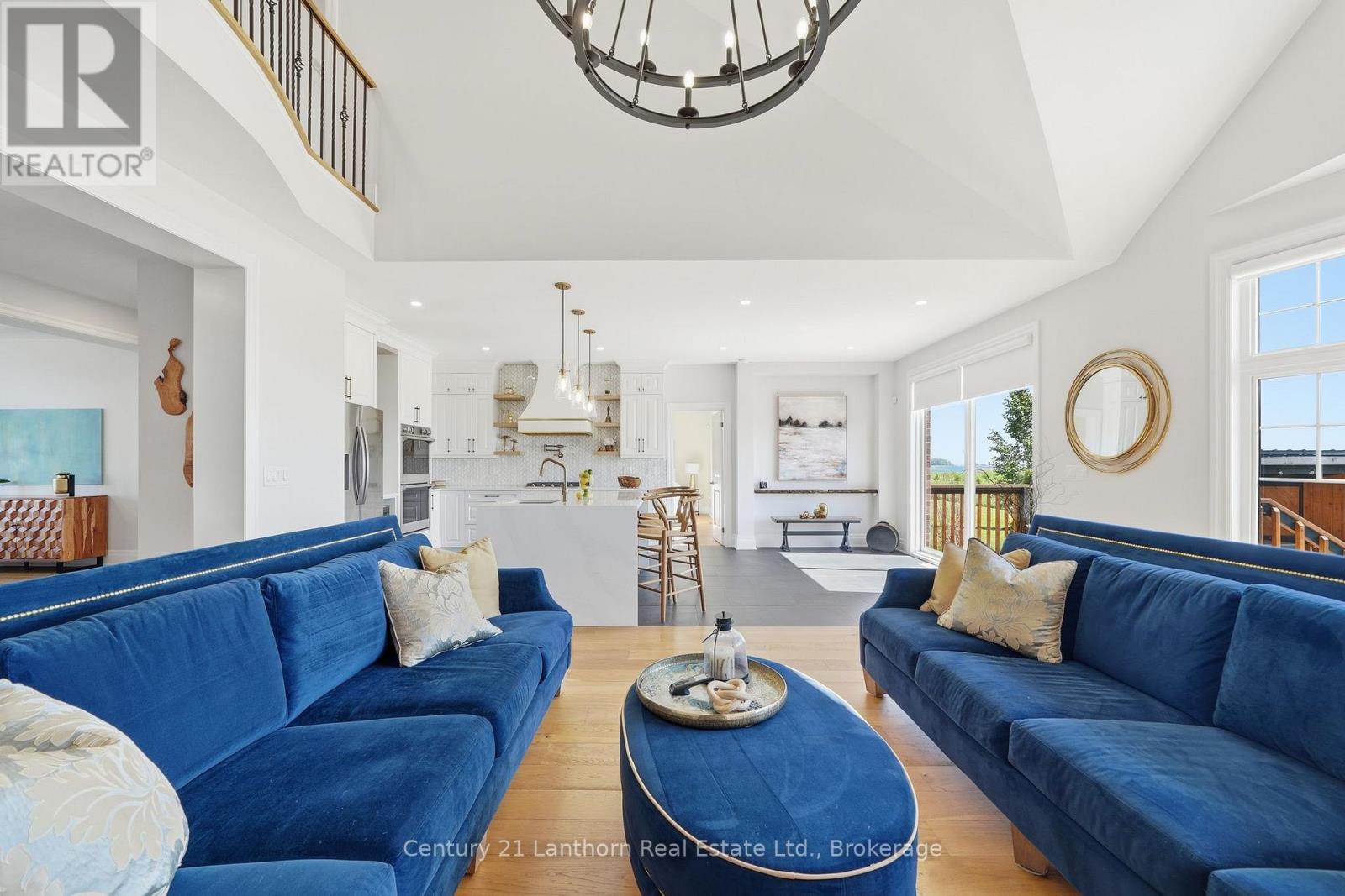 14 WELLERS WAY - 15