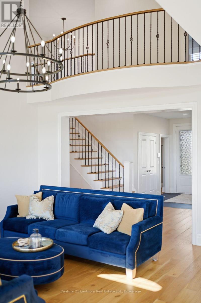 14 WELLERS WAY - 20