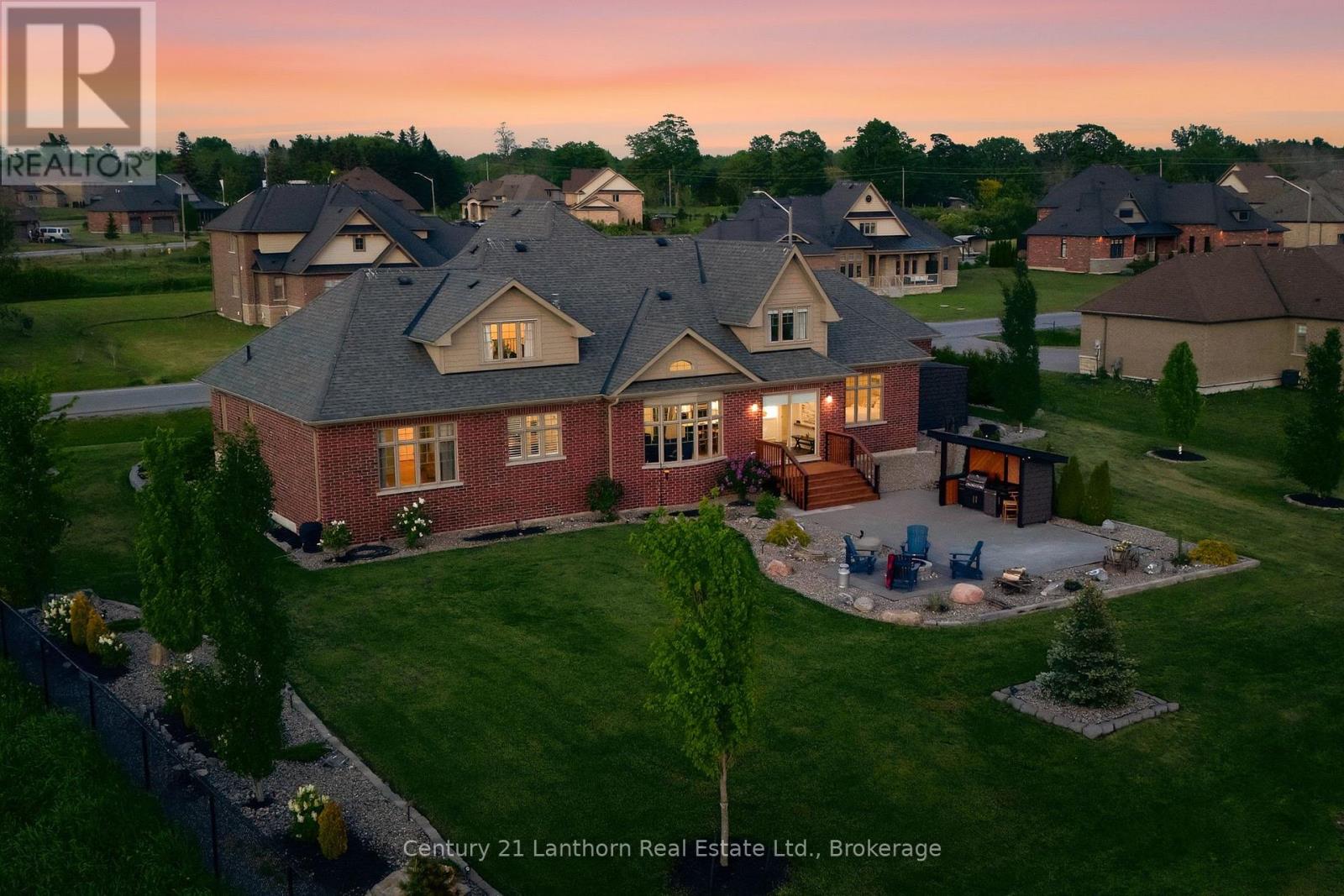 14 WELLERS WAY - 3