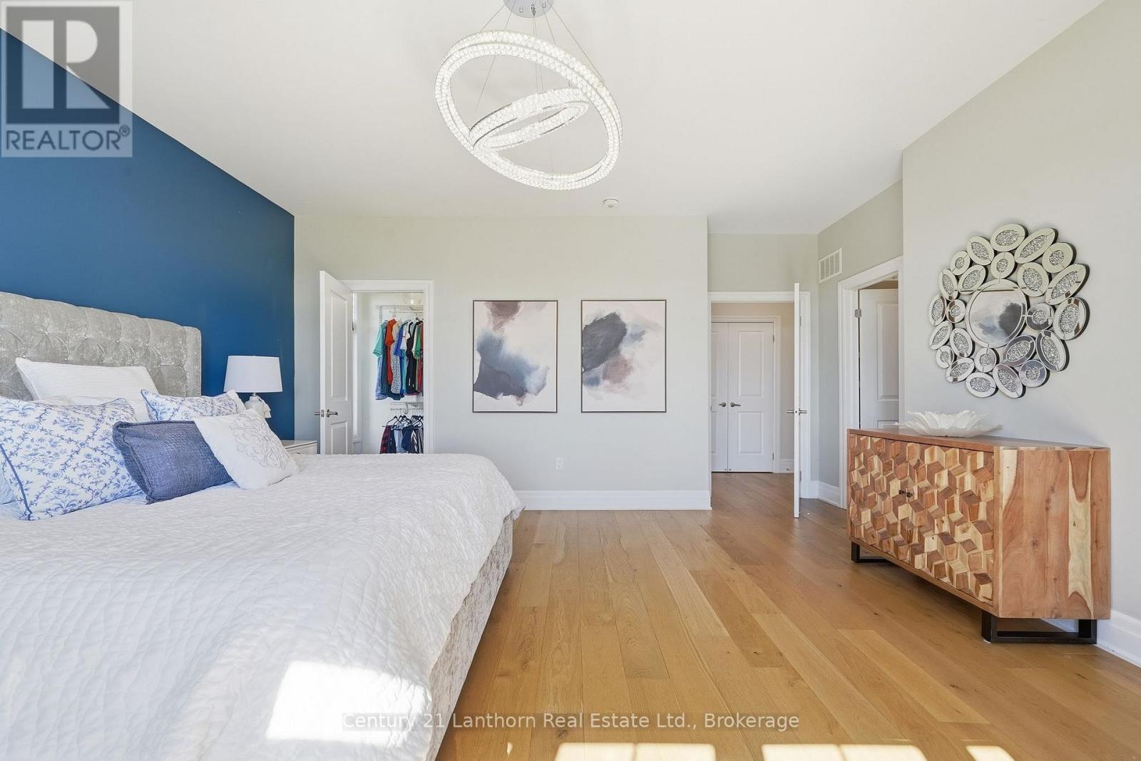 14 WELLERS WAY - 34