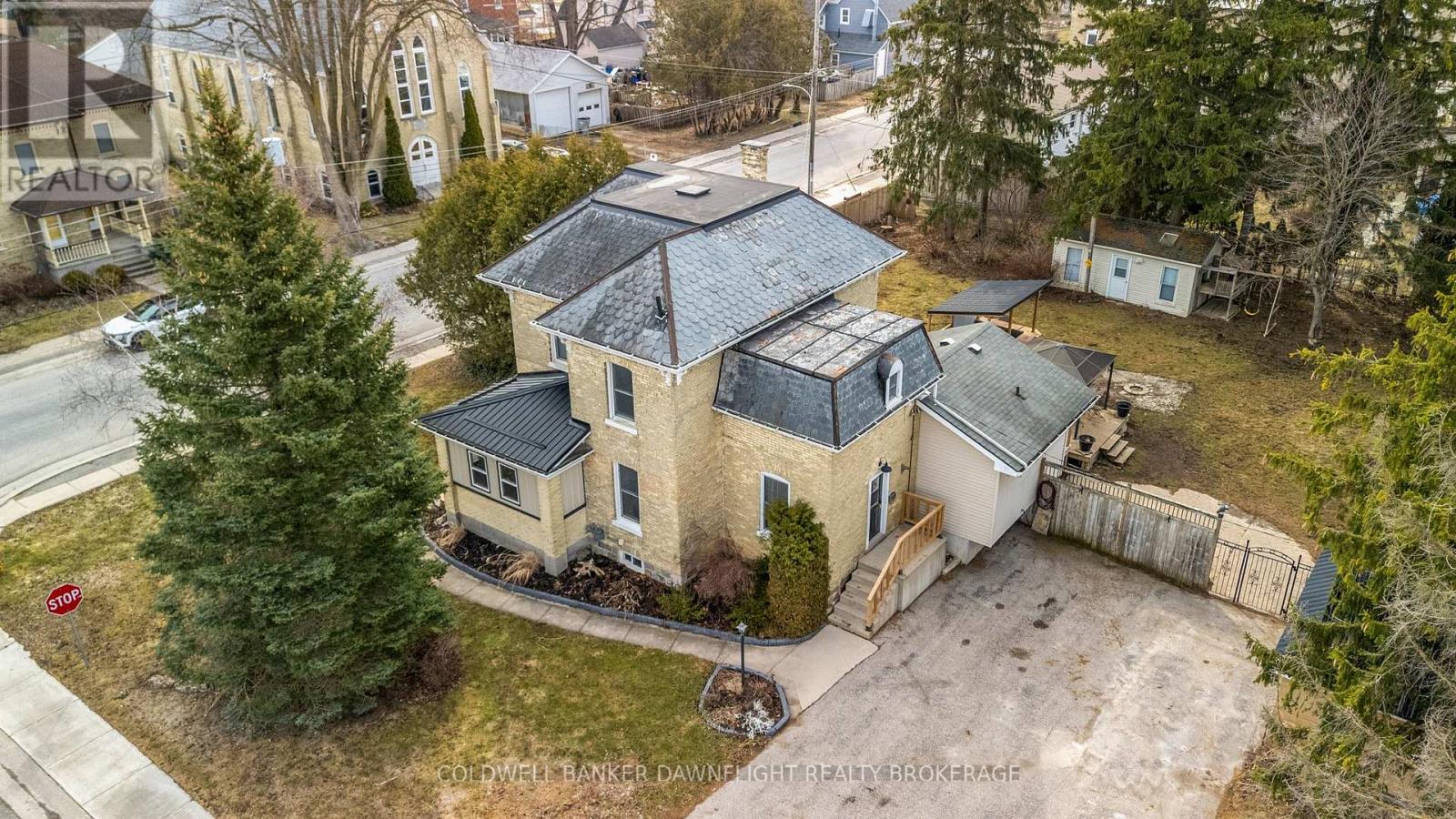 80 NELSON STREET - 1