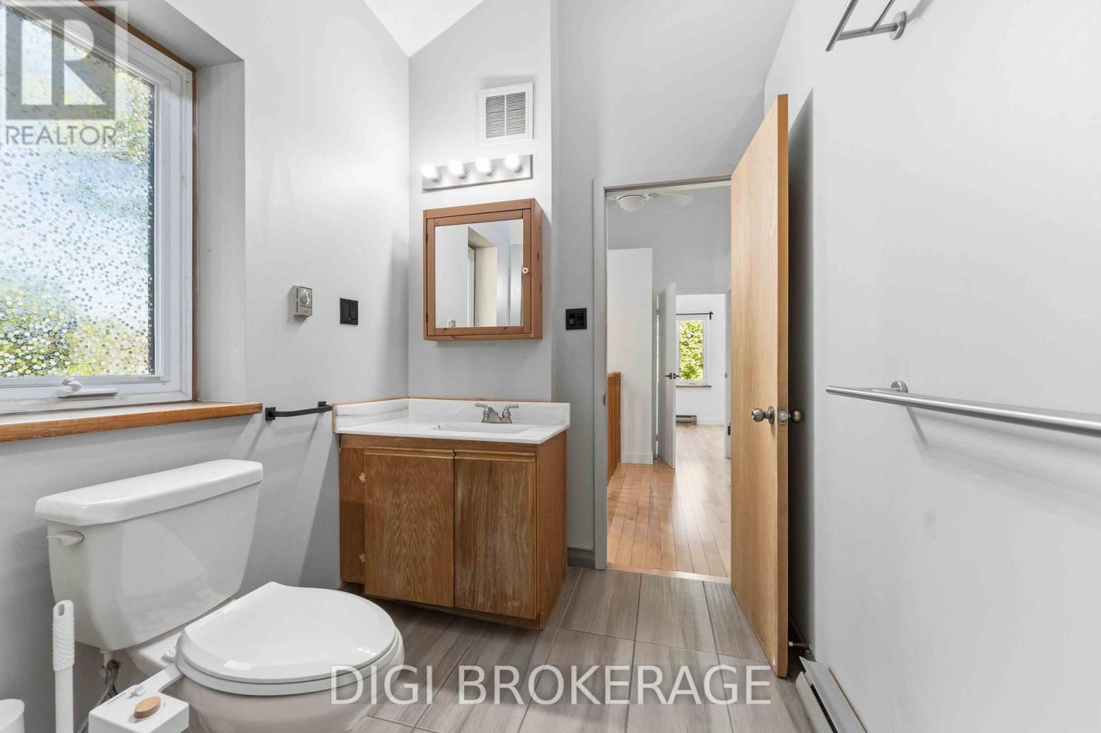 332 IONA STREET - 39