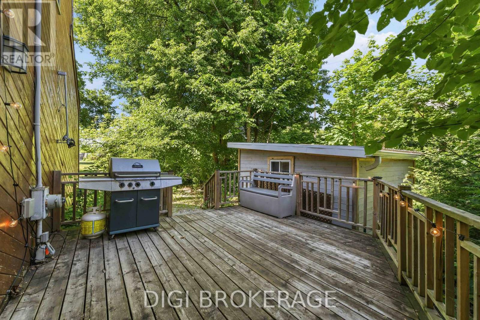 332 IONA STREET - 45