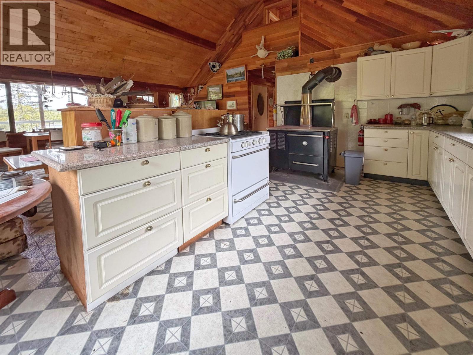 Lot A HUNTS INLET - 15