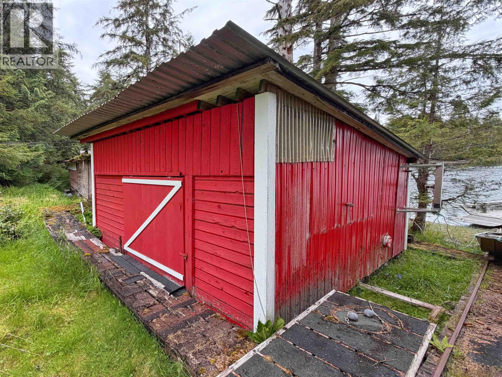 Lot A HUNTS INLET - 4