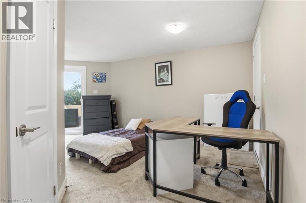 #46 60 ELMSDALE Drive - 10