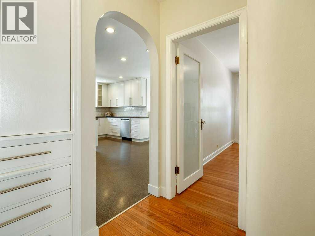 1118 14 Street S — photo 16