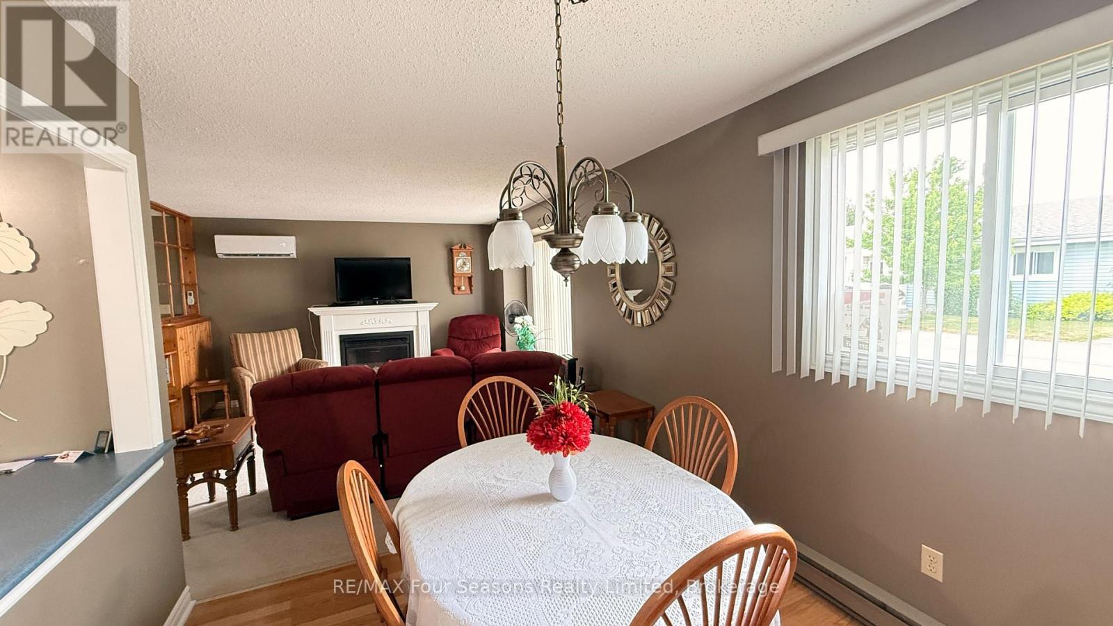 #50 303 WATERLOO STREET - 11