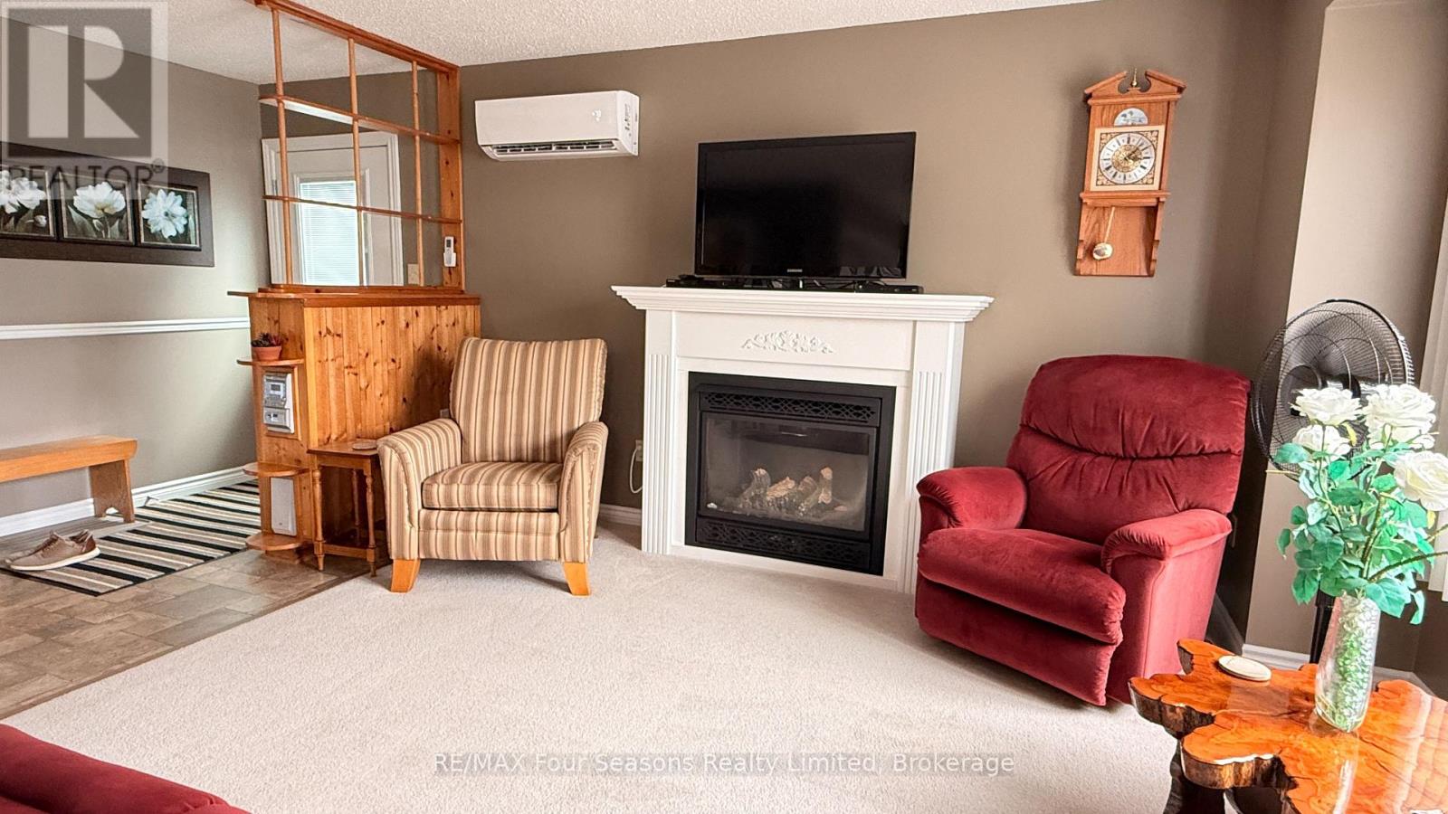 #50 303 WATERLOO STREET - 13