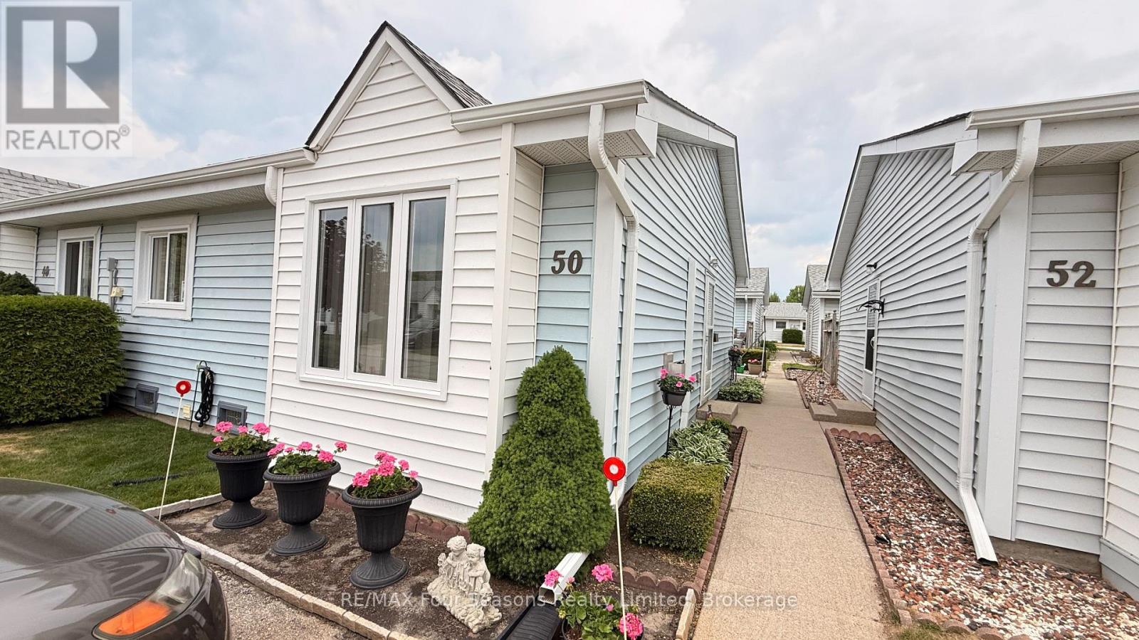 #50 303 WATERLOO STREET - 2