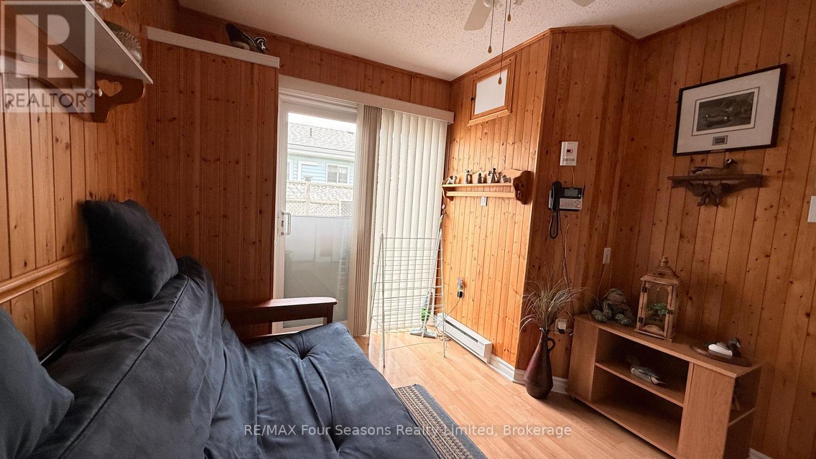 #50 303 WATERLOO STREET - 23