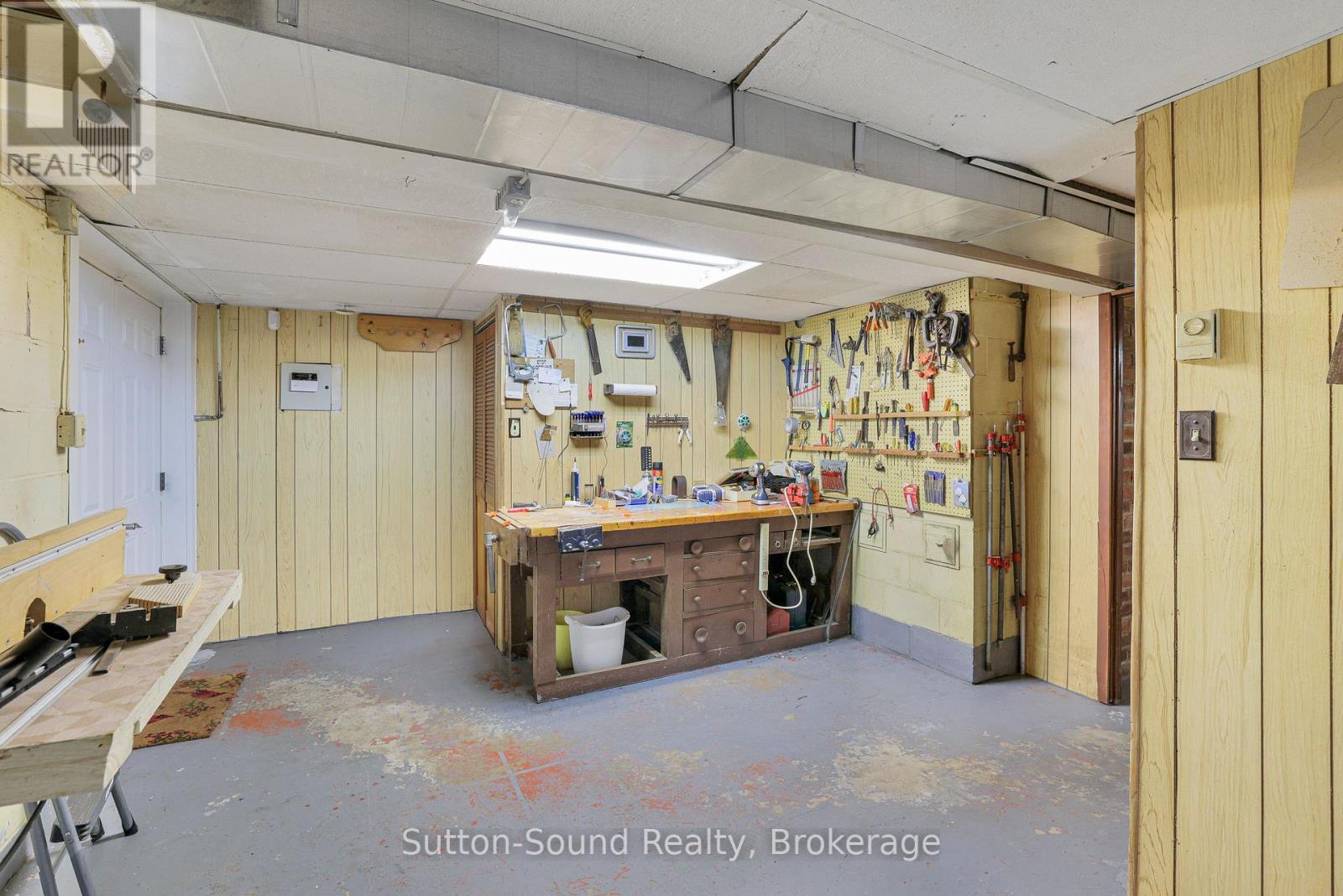 419 SECOND AVENUE N - 32