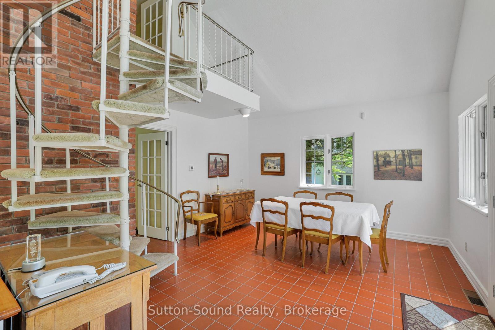419 SECOND AVENUE N - 9