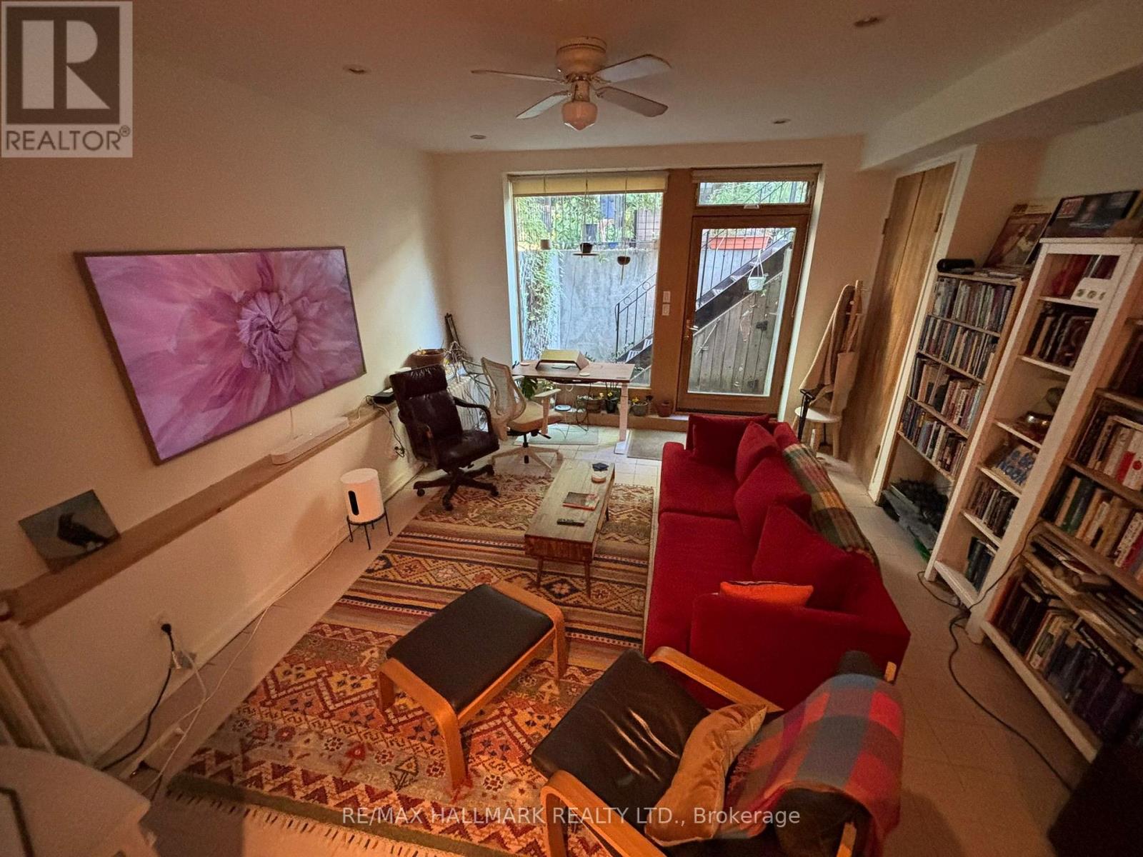 Listing photo of LOWER - 321 PALMERSTON BOULEVARD