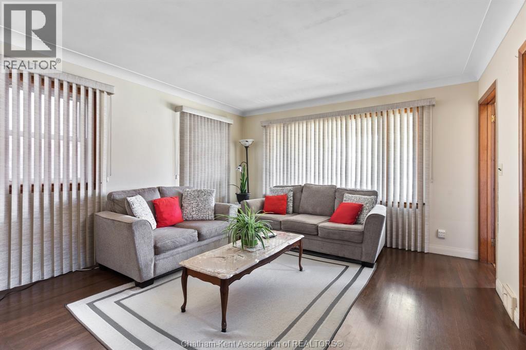 1402 Elsmere AVENUE - 13