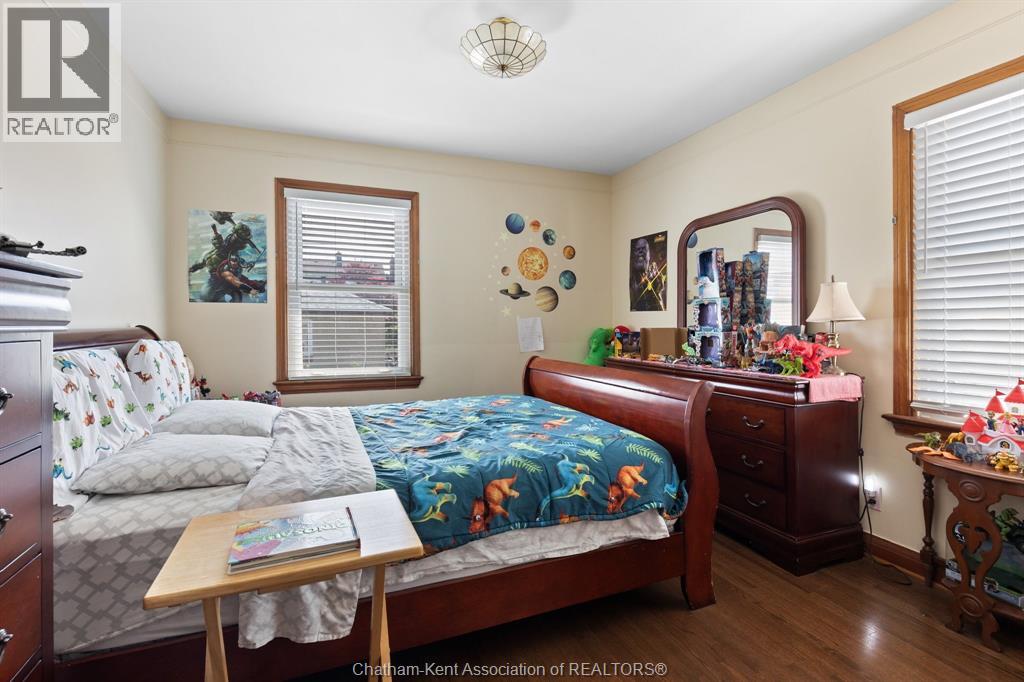 1402 Elsmere AVENUE - 20