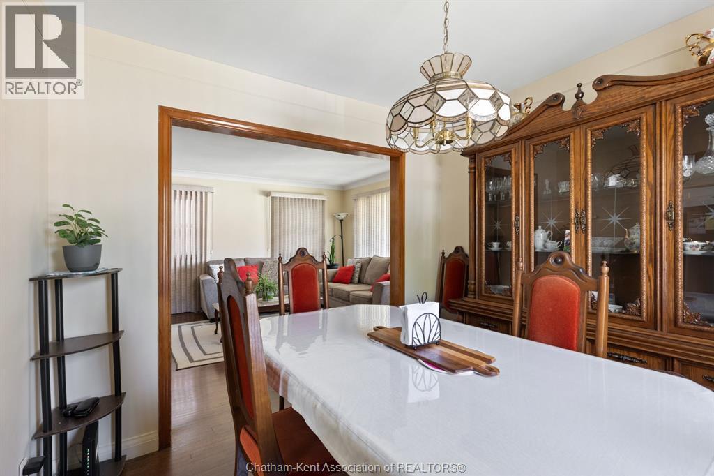 1402 Elsmere AVENUE - 29