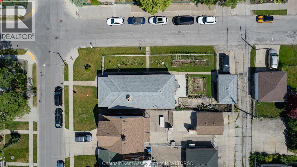 1402 Elsmere AVENUE - 6