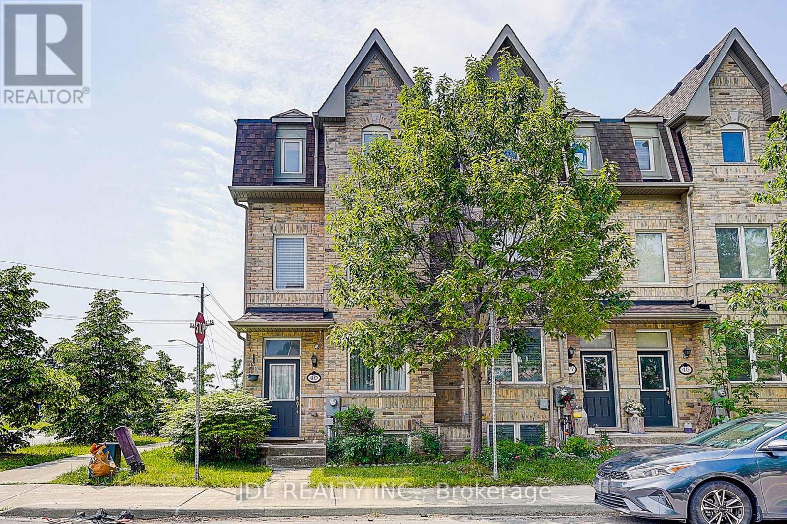 Listing photo of 49 KAWNEER TERRACE
