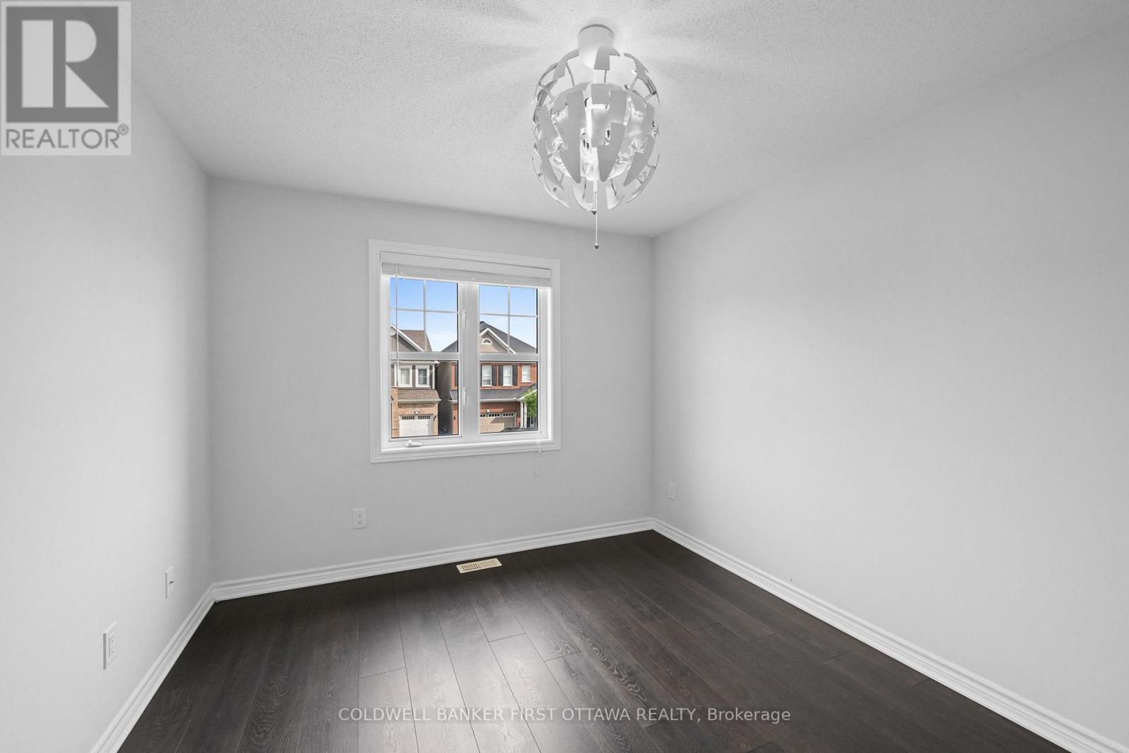 5 Bed, 4 Bath House for Sale in Ottawa – 657 DUNDONALD DRIVE, Ottawa – MLS# X13423662 - Image 24
