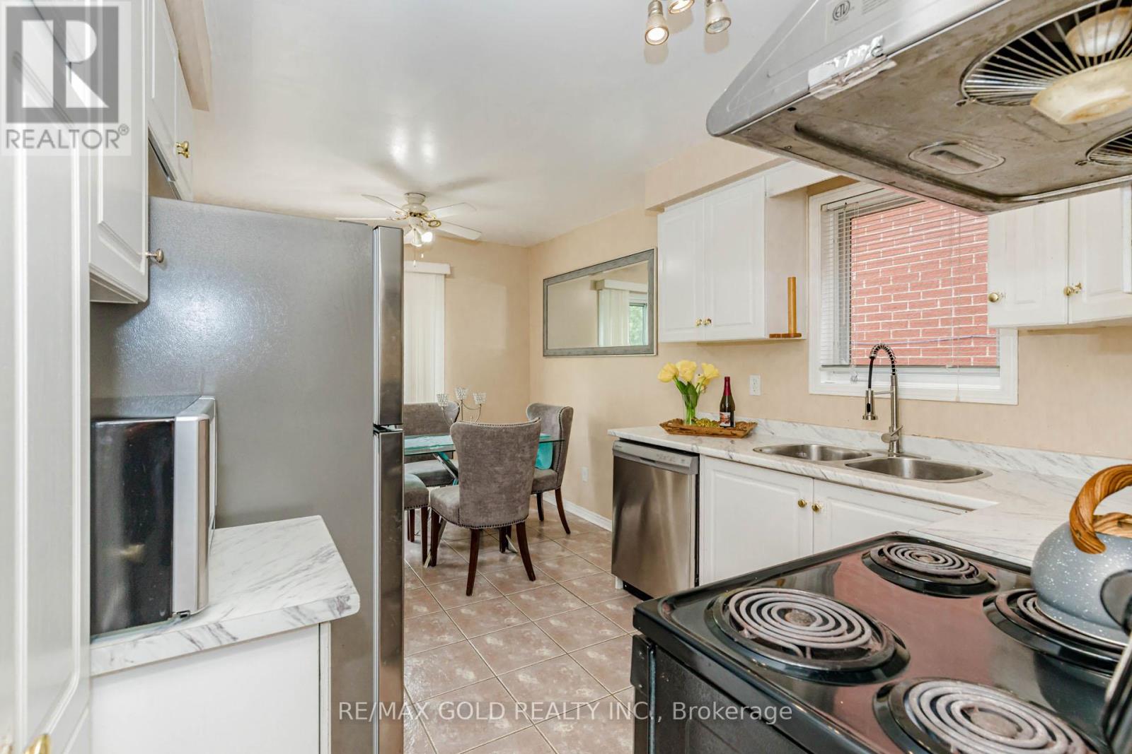 34 WHITE TAIL CRESCENT - 10