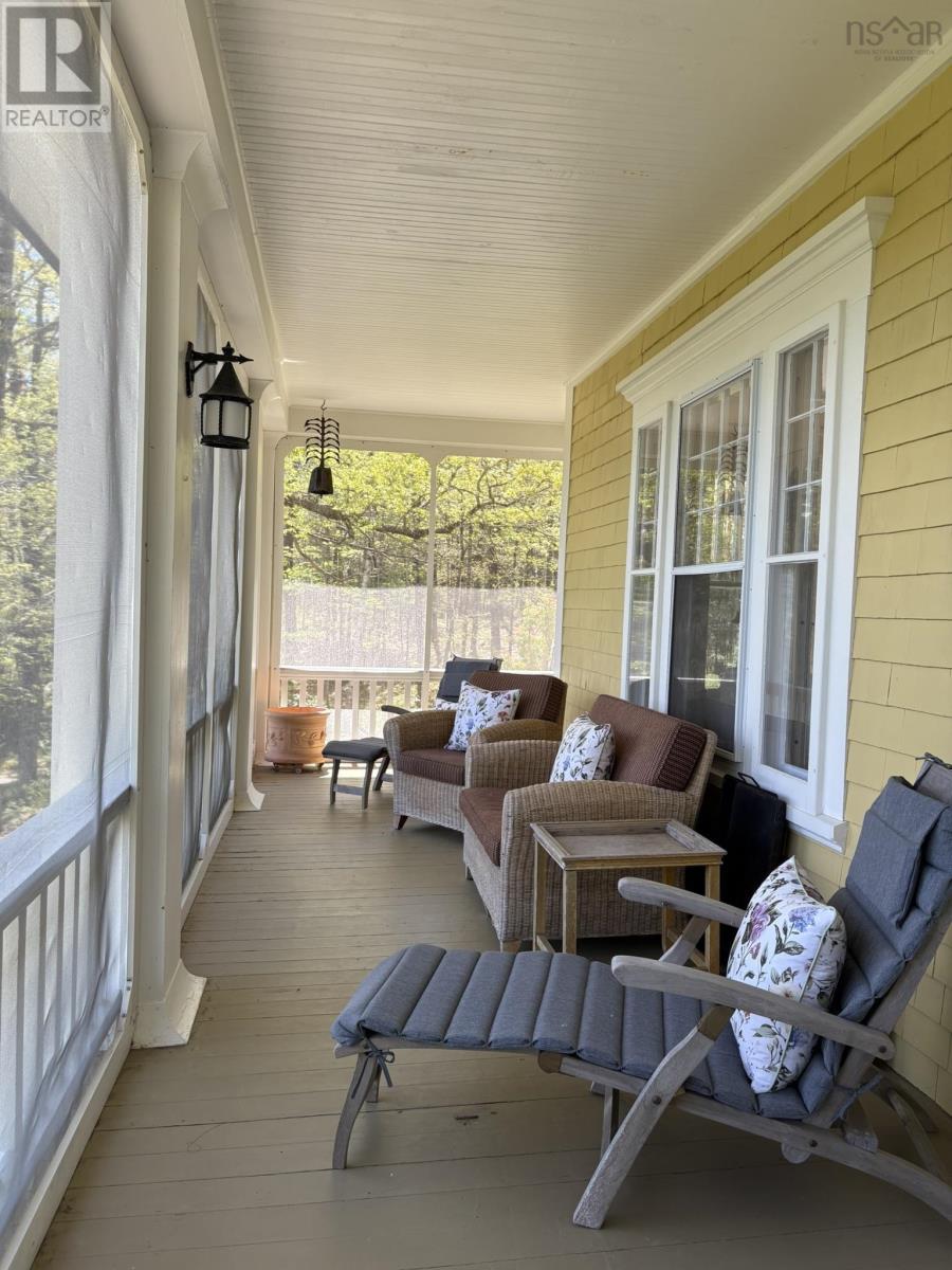 1628 Upper Clyde Road - 21