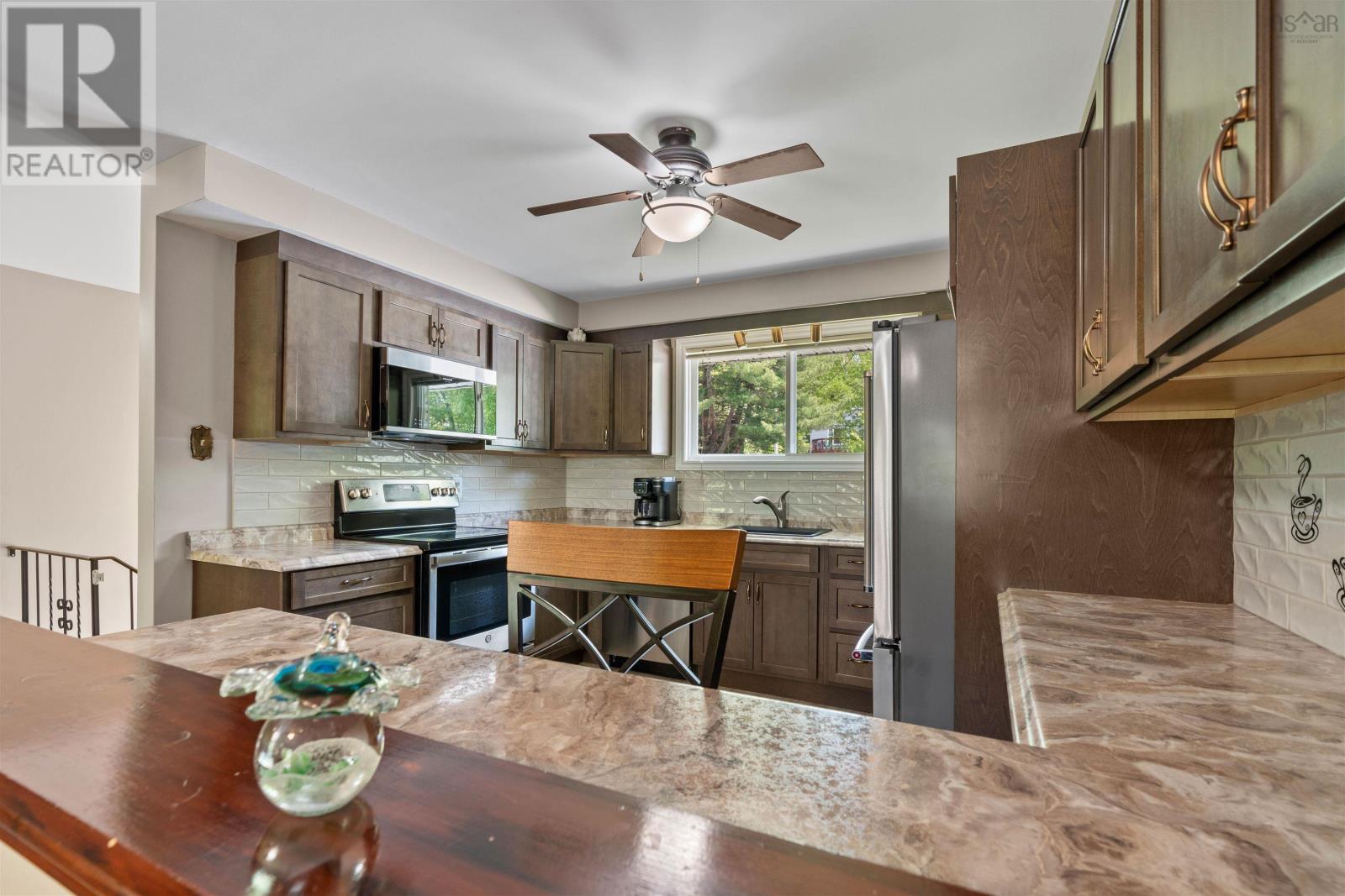 Property 42 of 48 of 30 Micmac Drive