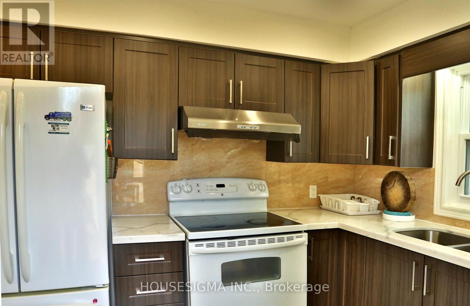 1106 ISLAND VIEW DR. DRIVE - 17