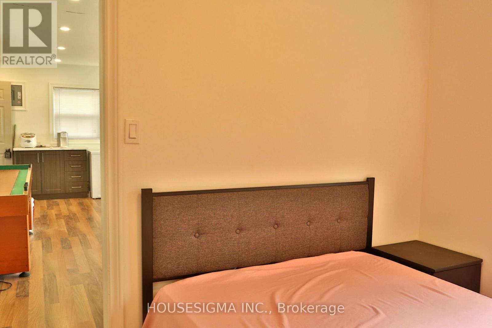 1106 ISLAND VIEW DR. DRIVE - 18