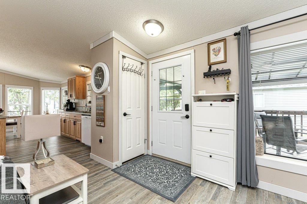 233 Oak Wood Drive NW - photo 4