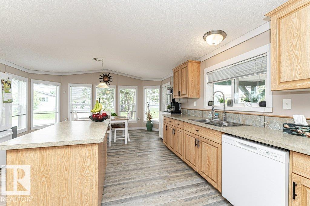 233 Oak Wood Drive NW — photo 11
