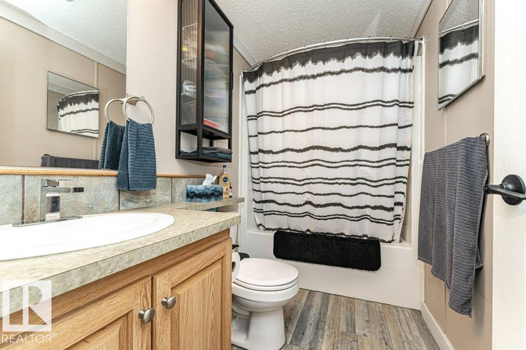 233 Oak Wood Drive NW — photo 33