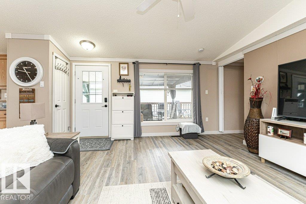 233 Oak Wood Drive NW - photo 5