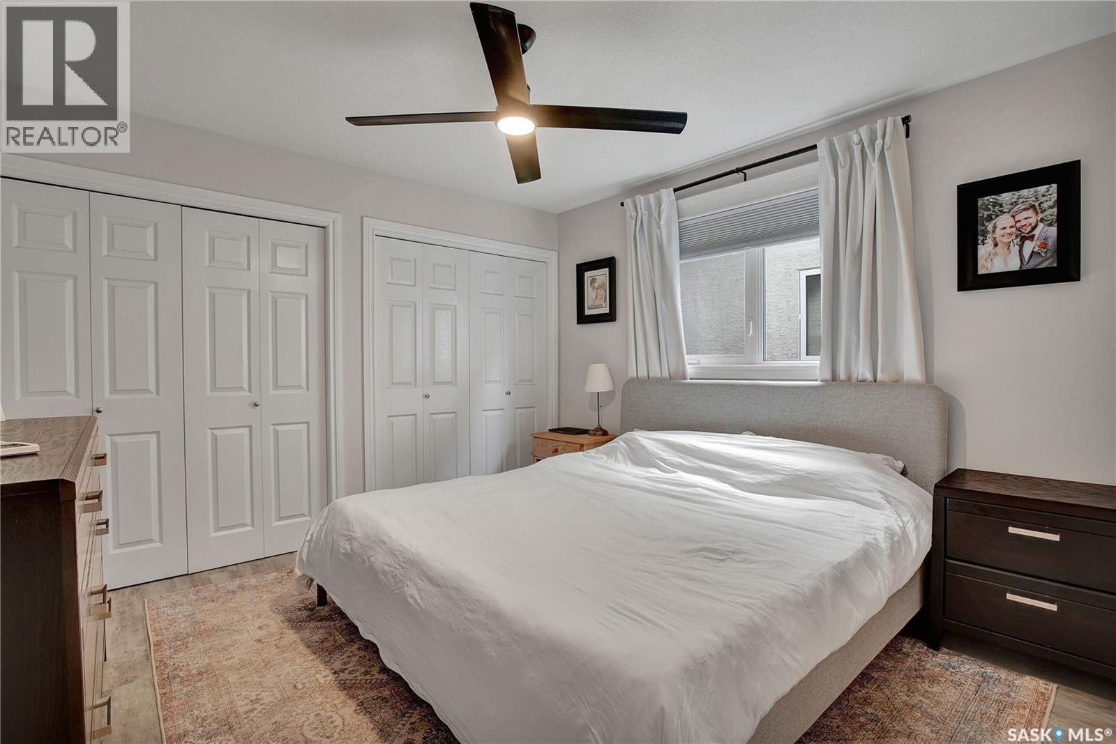 505 Crystal CRESCENT - 11